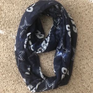 Dallas Cowboys infinity scarf